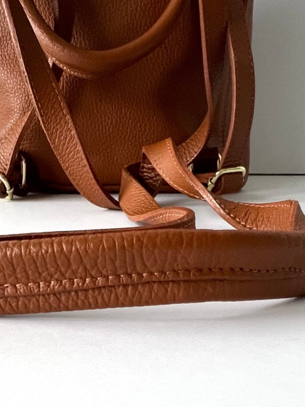 Italian Backpack Style or Crossbody Bag, Brown Leather with Top Handle - Picture 5 of 16